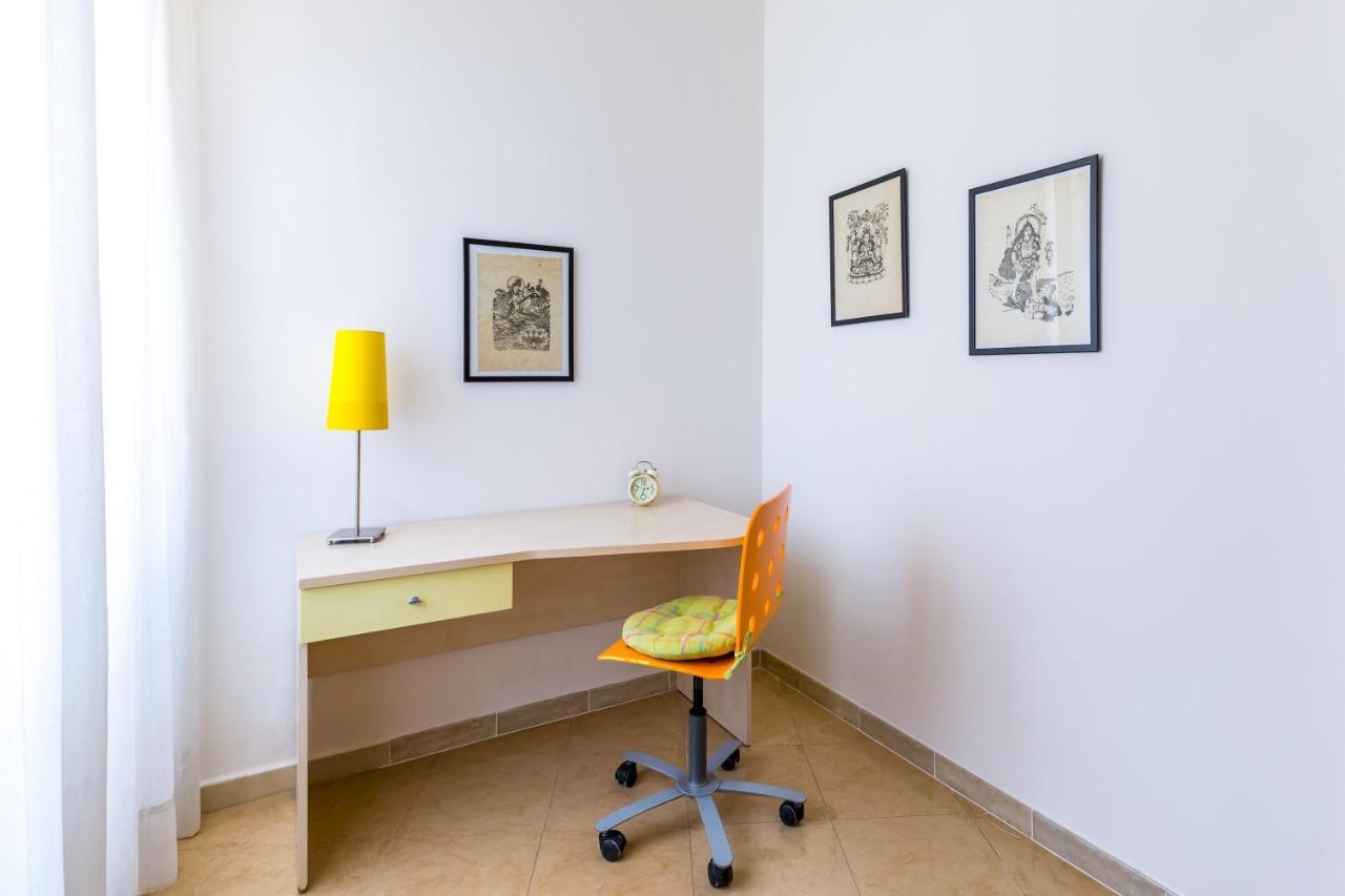Rione Emanuele III - 4 Bedroom Apartment Νάπολη Εξωτερικό φωτογραφία