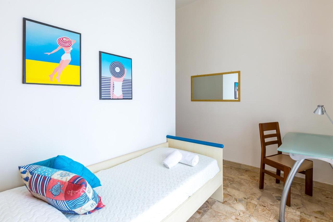 Rione Emanuele III - 4 Bedroom Apartment Νάπολη Εξωτερικό φωτογραφία