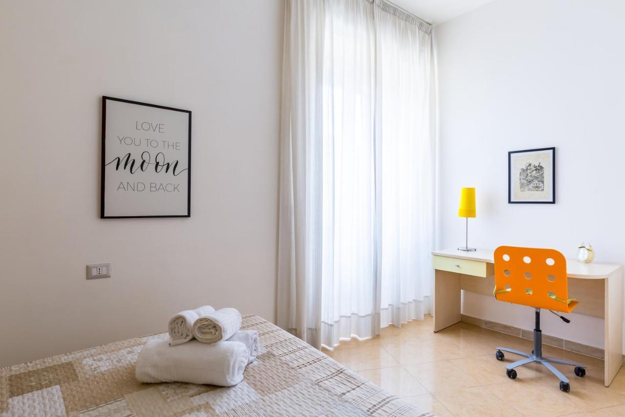 Rione Emanuele III - 4 Bedroom Apartment Νάπολη Εξωτερικό φωτογραφία